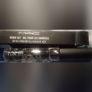 MAC Cosmetics Brow Set Gel
